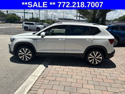 2023 Volkswagen Taos 1.5T SE