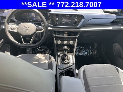 2023 Volkswagen Taos 1.5T SE
