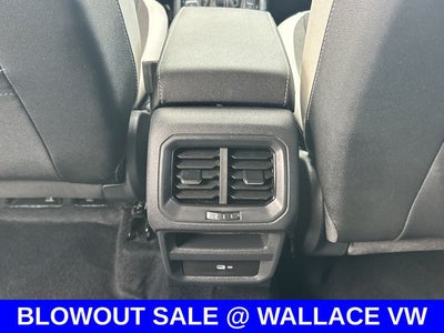 2025 Volkswagen Taos 1.5T SE