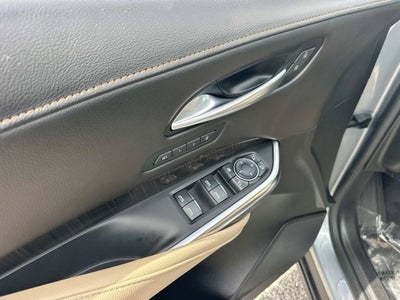 2024 Cadillac XT4 FWD Premium Luxury