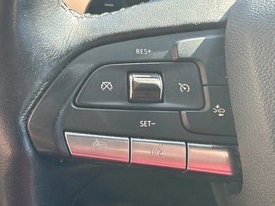 2023 Cadillac XT4 FWD Premium Luxury