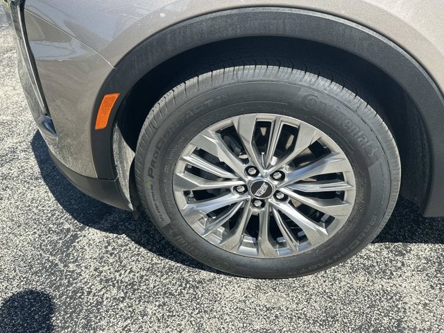 2025 Cadillac XT4 AWD Premium Luxury