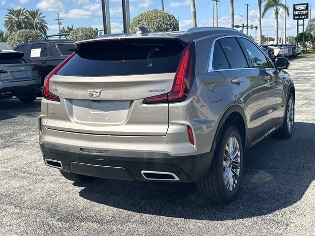 2025 Cadillac XT4 AWD Premium Luxury