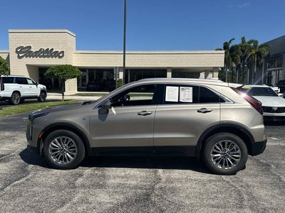 2025 Cadillac XT4 AWD Premium Luxury