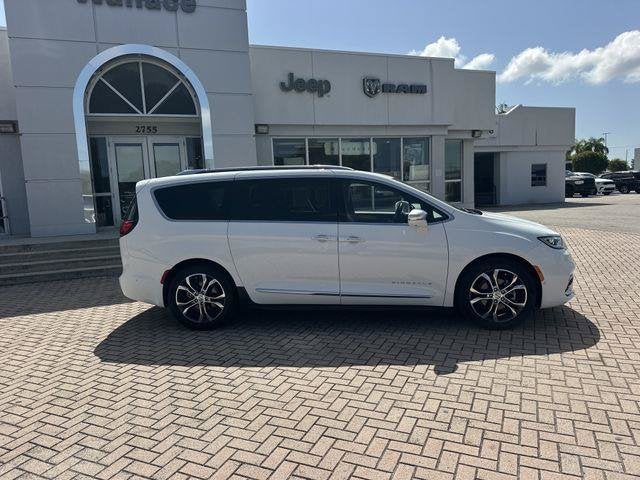 2022 Chrysler Pacifica Pinnacle
