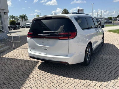 2022 Chrysler Pacifica Pinnacle