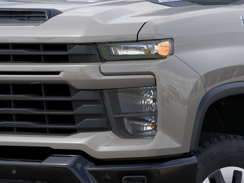 2026 Chevrolet Silverado 2500 HD Custom - Photo 10