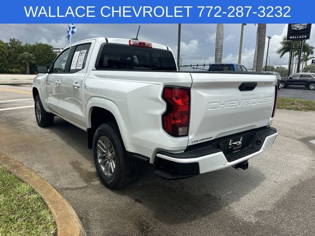 2024 Chevrolet Colorado LT - Photo 11