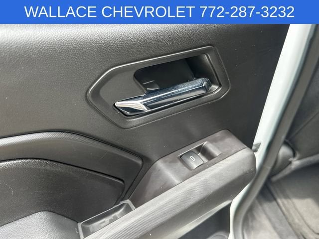 2024 Chevrolet Colorado LT - Photo 14