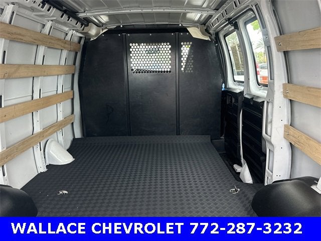 2024 Chevrolet Express Cargo 2500 WT