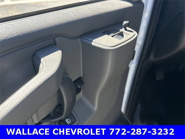 2024 GMC Savana Cargo 2500 Work Van