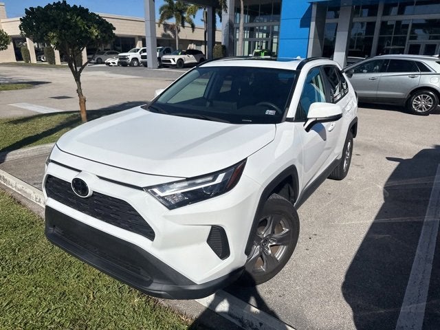 2023 Toyota RAV4 XLE