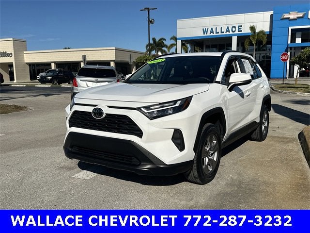 2023 Toyota RAV4 XLE