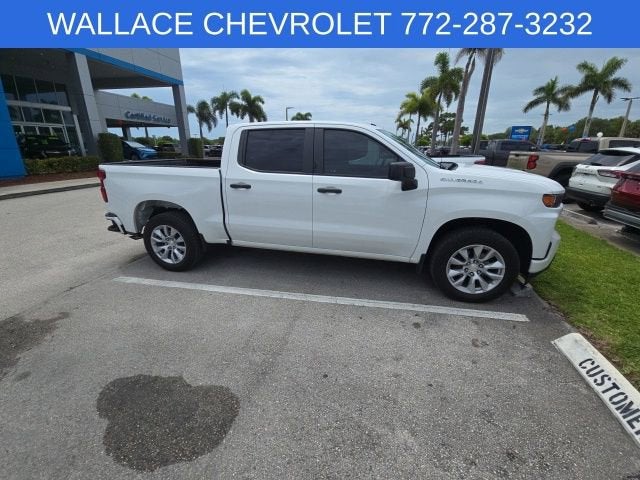 2019 Chevrolet Silverado 1500 Custom Crew Cab Short Box's photo